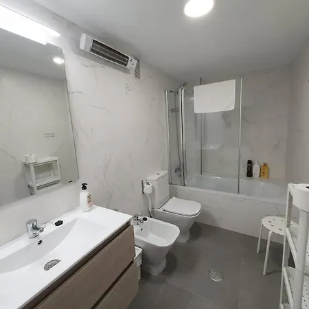 Acogedor Y Centrico Con Parking Apartment Granada
